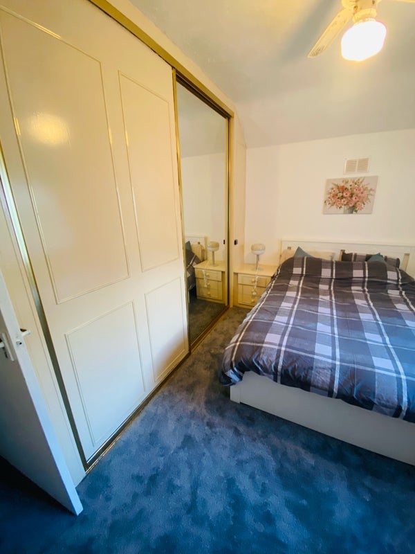 Room Reservoir Road in Birmingham