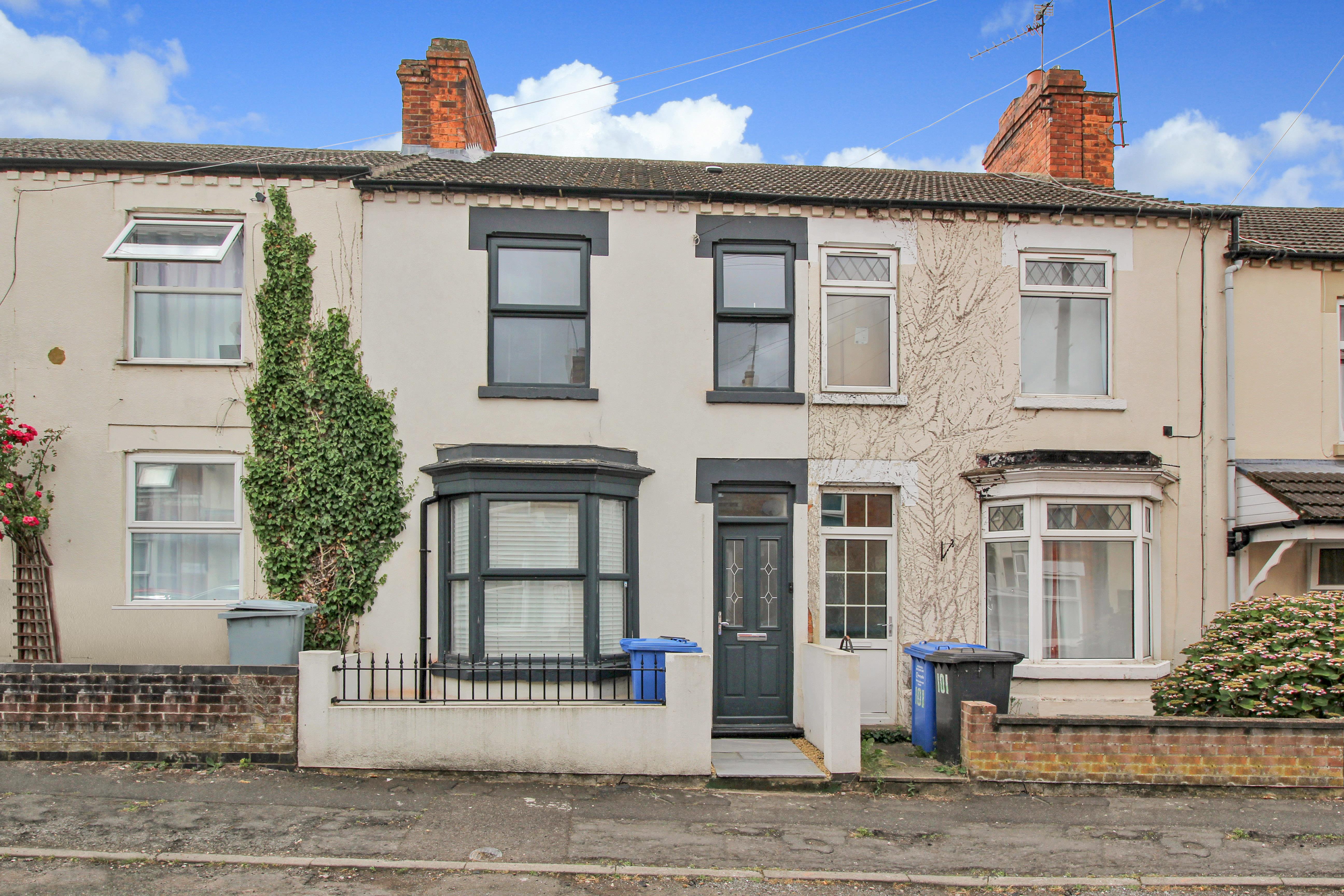 Room Buccleuch Street in Kettering