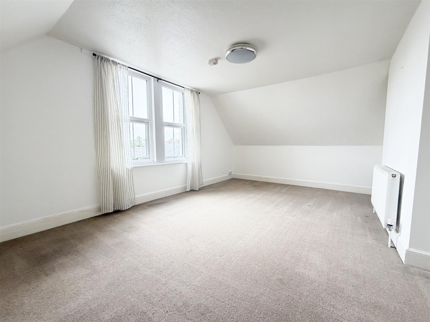 Flat Gorringe Road in Eastbourne