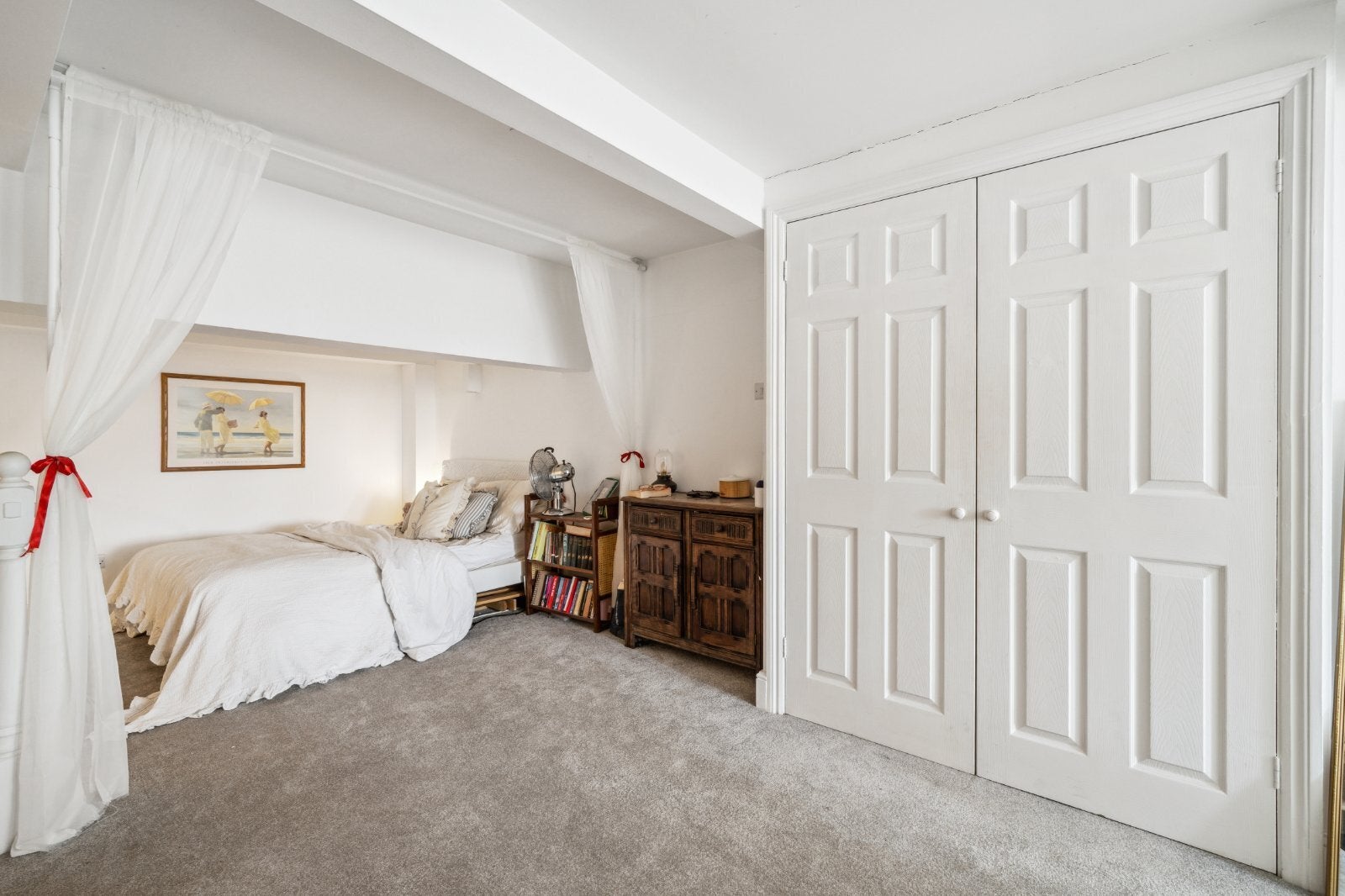 Flat Shillington Old School in Greater London