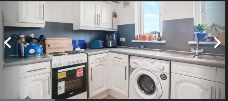 Flat Dumbarton Road in Glasgow