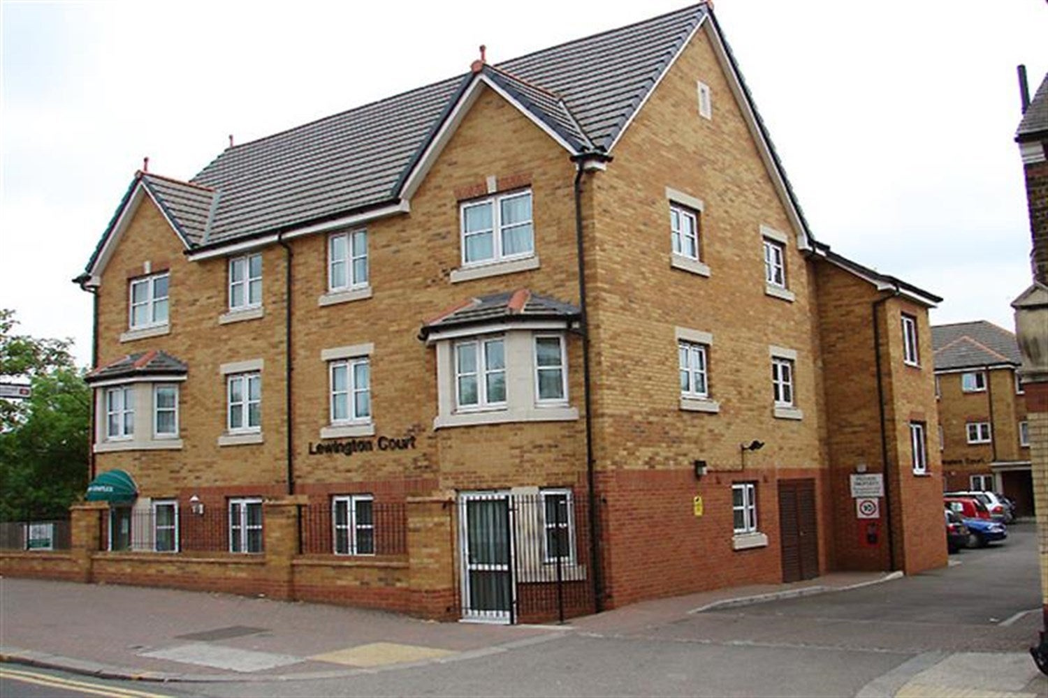 Flat St Stephen's Road in Greater London