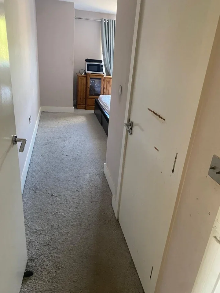 Room Brighton Road in Greater London
