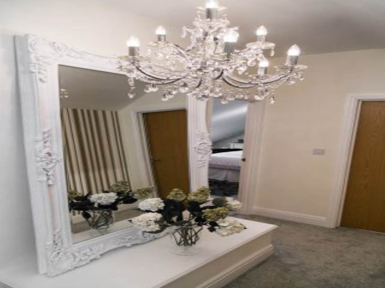 Flat Ninian Road in Cardiff