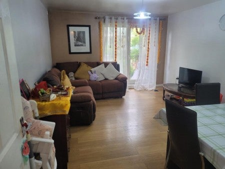 Flat Caversham Road in Reading