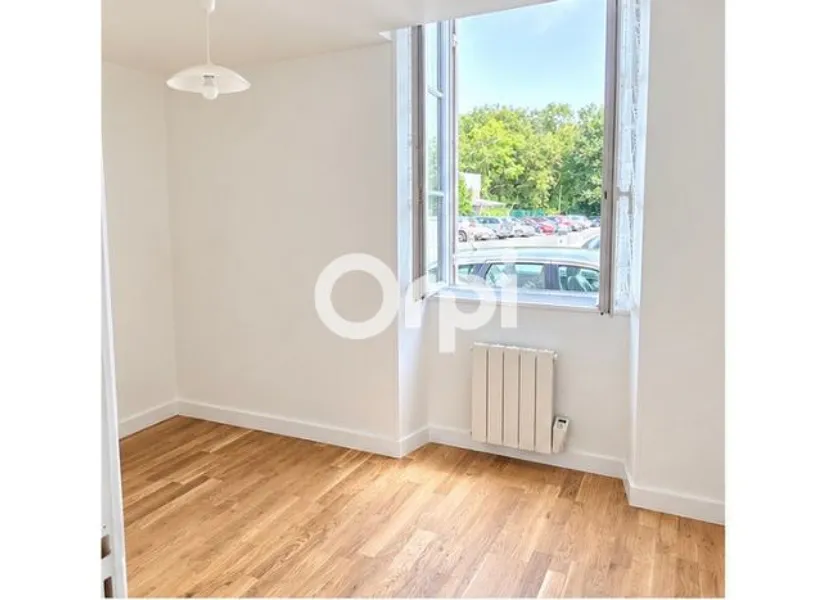 Chambre Rue Eugène Pelletan à Saintes