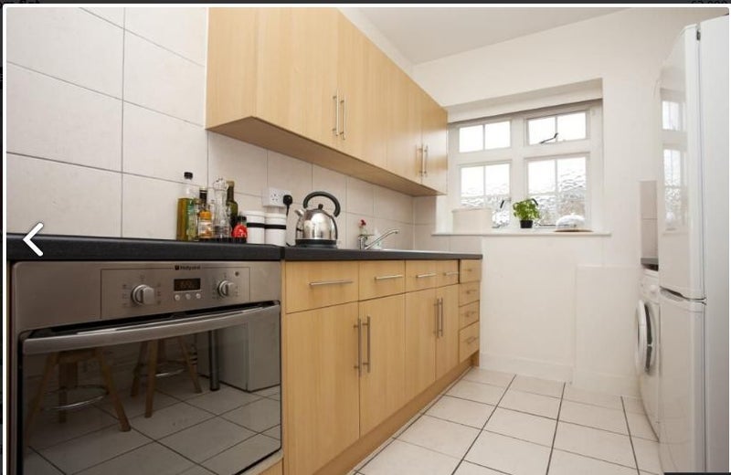 Room Porchester Close in Greater London