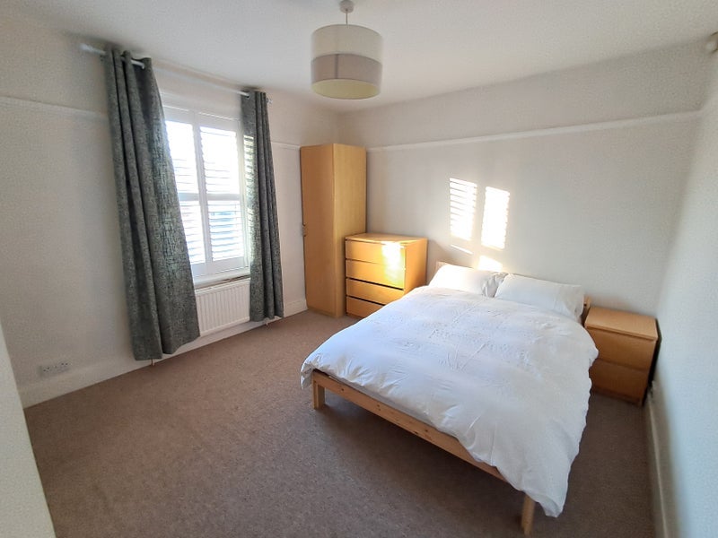 Room Helder Street in Greater London