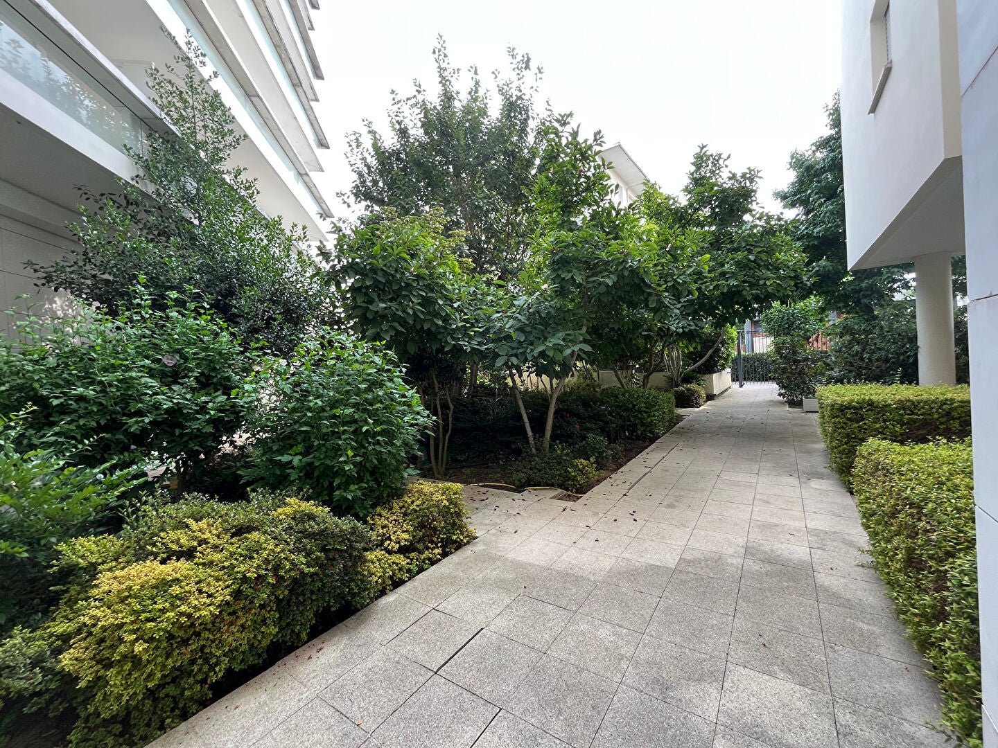 Flat Avenue des Prés in Montigny-le-Bretonneux