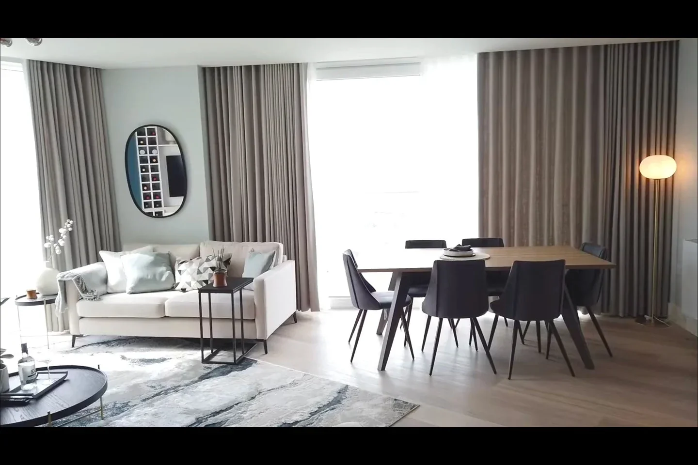 Flat Daneland Walk in Greater London