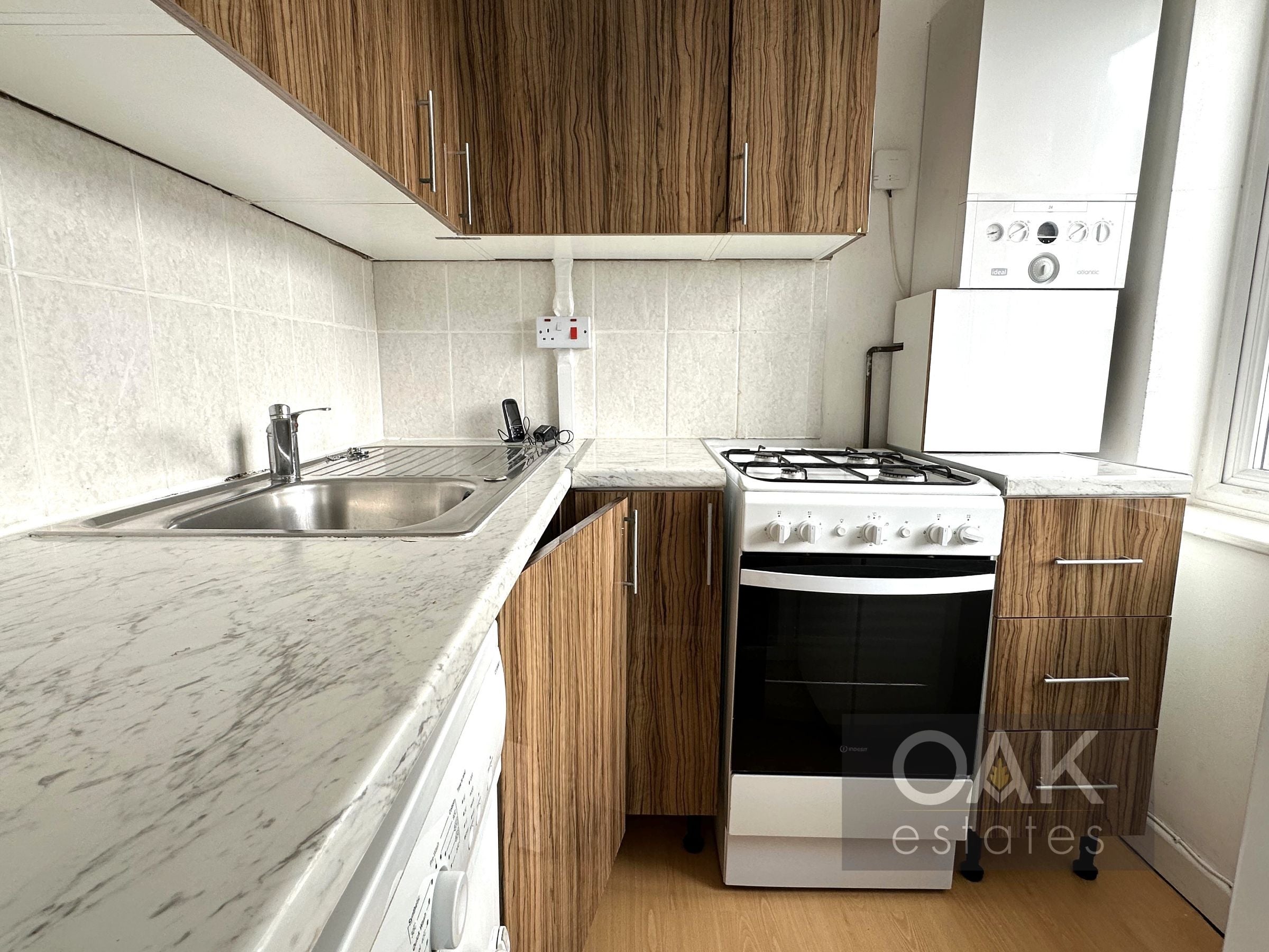 Flat Briar Close in Greater London