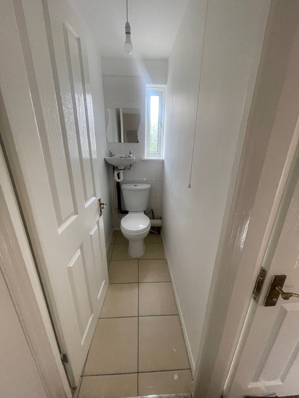 Room Earlham Grove in Greater London