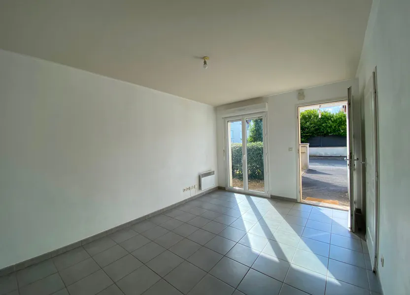 Flat Rue Marie Laurencin in Joué-lès-Tours