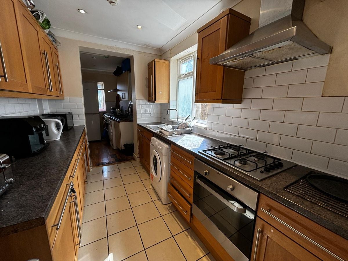 Room Brook Road in Greater London