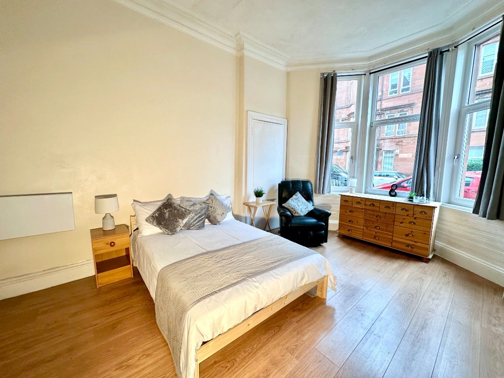 Flat Cartvale Road in Glasgow