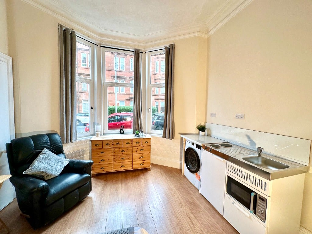 Flat Cartvale Road in Glasgow