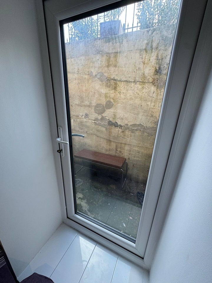 Room Brayards Road in Greater London