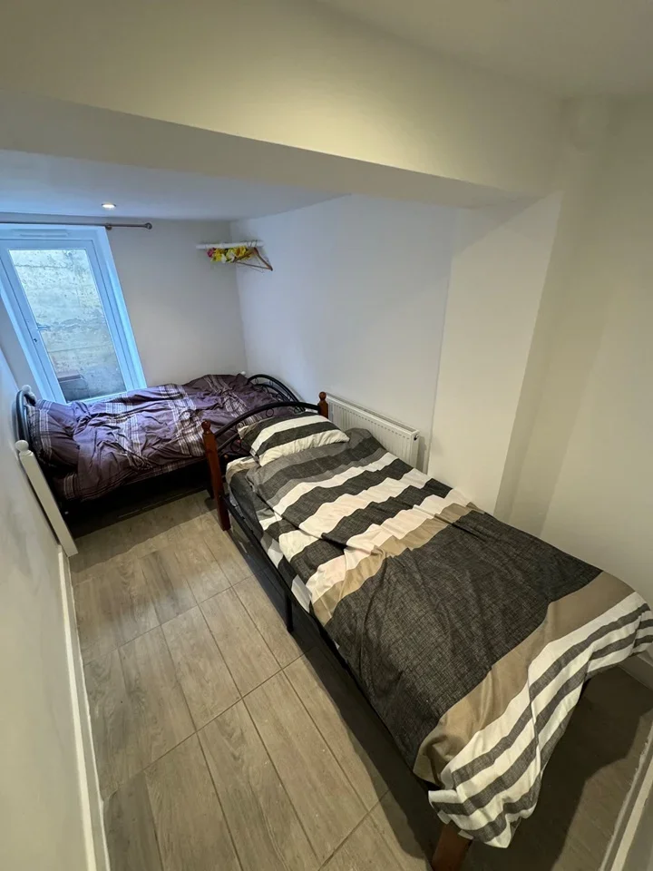 Room Brayards Road in Greater London