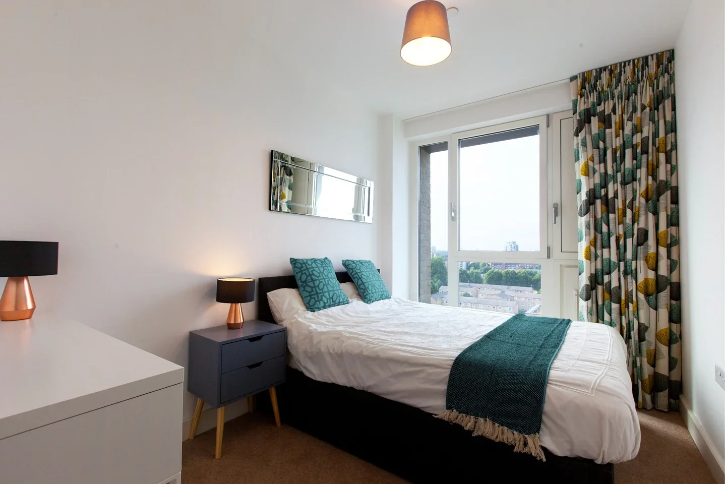 Flat Hannaford Walk in Greater London