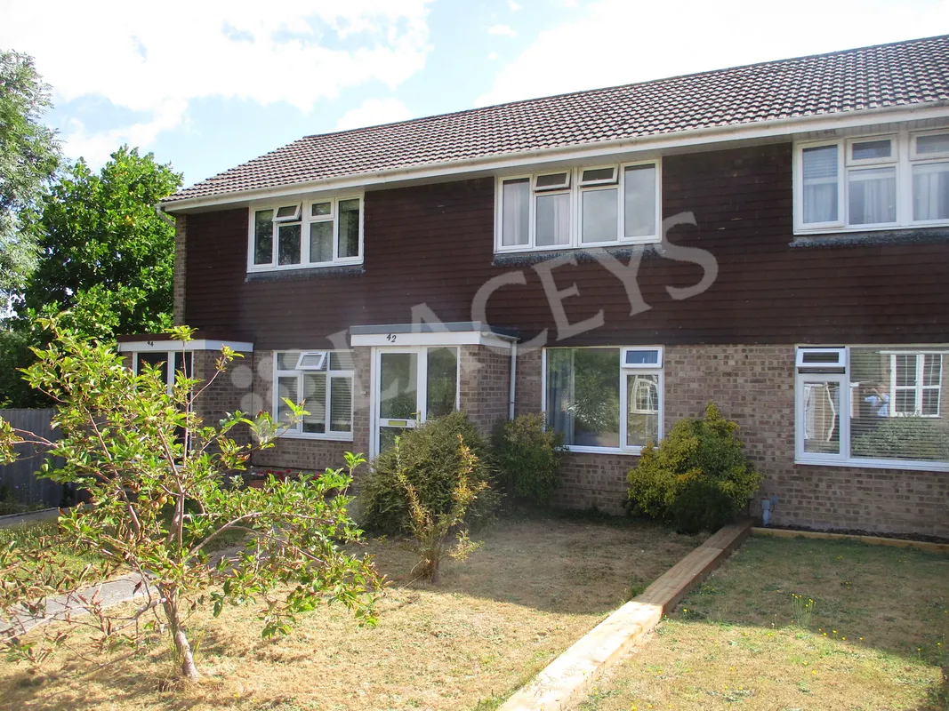 House Lime Tree Avenue in Yeovil