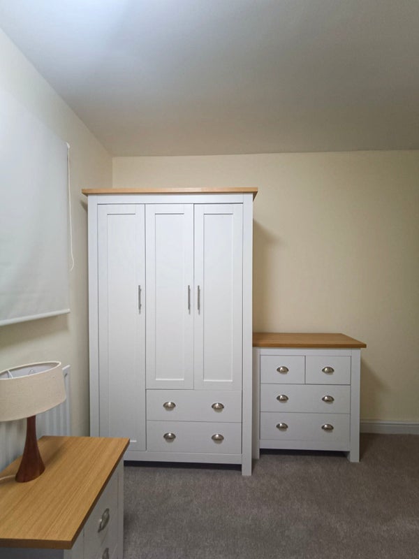Room Norman Road in Rugby
