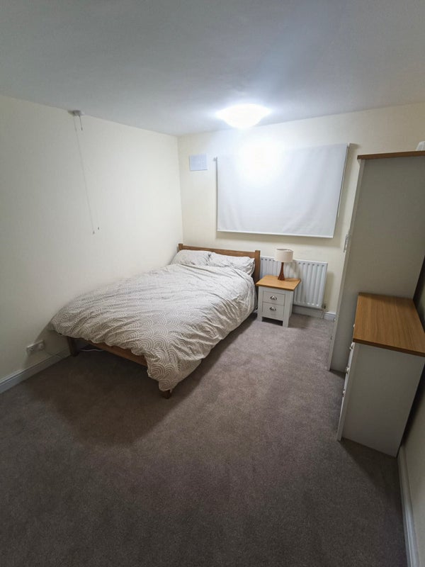Room Norman Road in Rugby