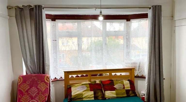 Room Royal Lane in Greater London