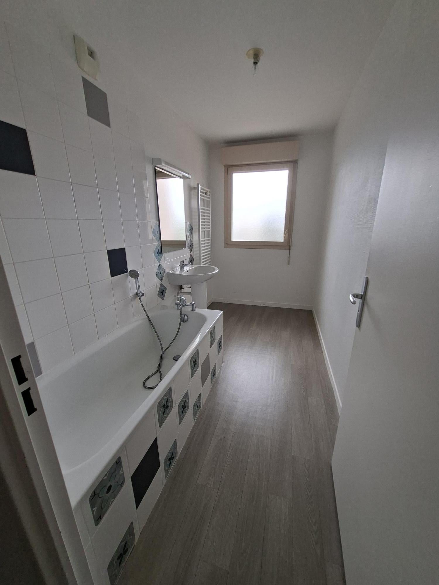 Appartement Rue de Genlis à Bressey-sur-Tille