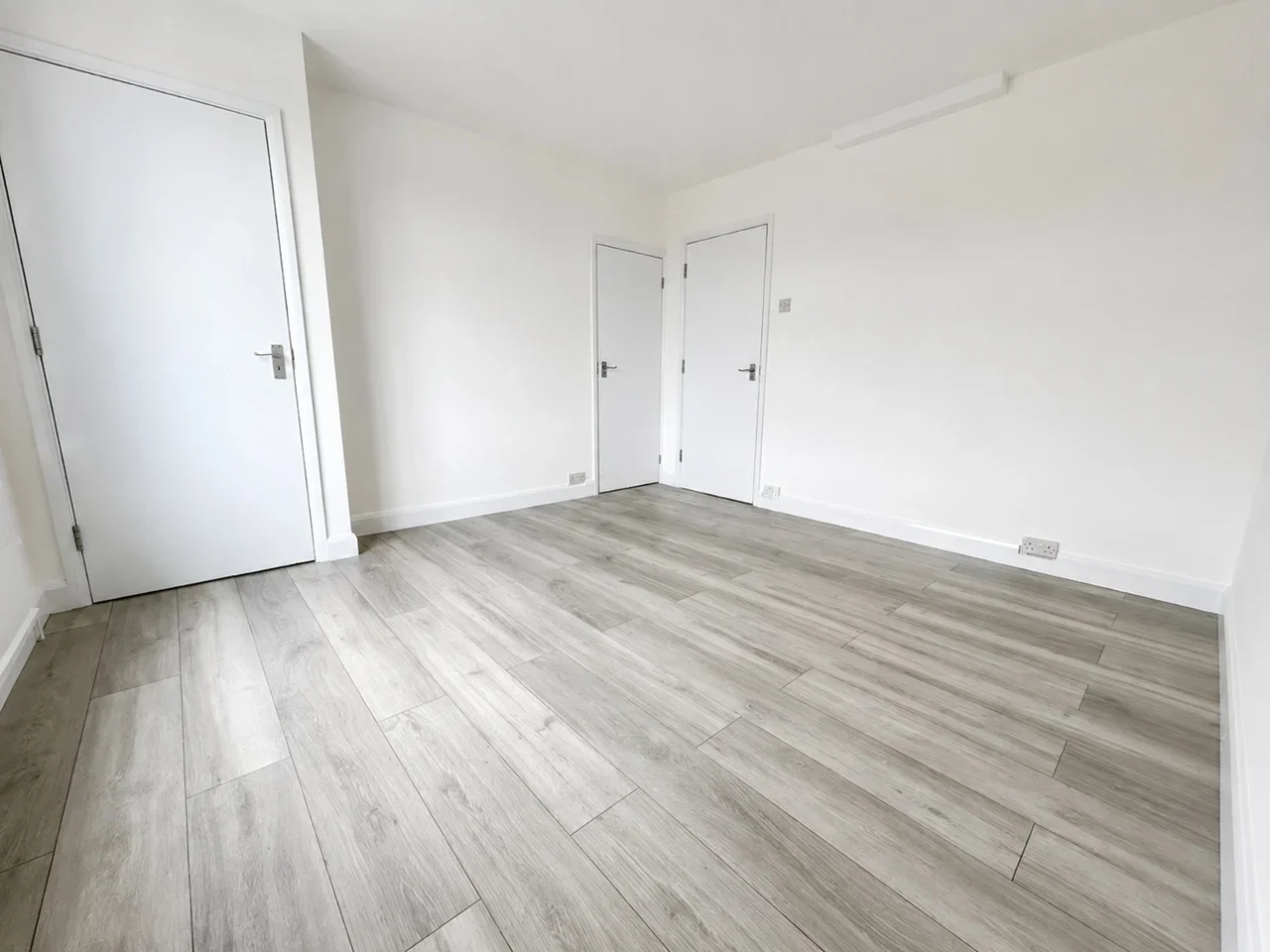 Flat Booker Lane in High Wycombe