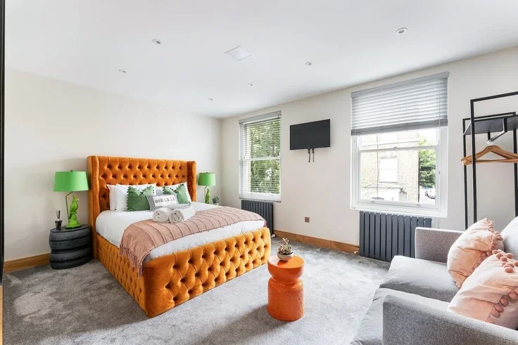 Flat Darwin Street in Greater London