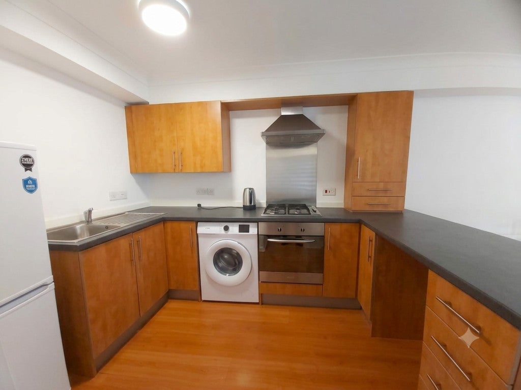 Flat Alexandra Parade in Glasgow