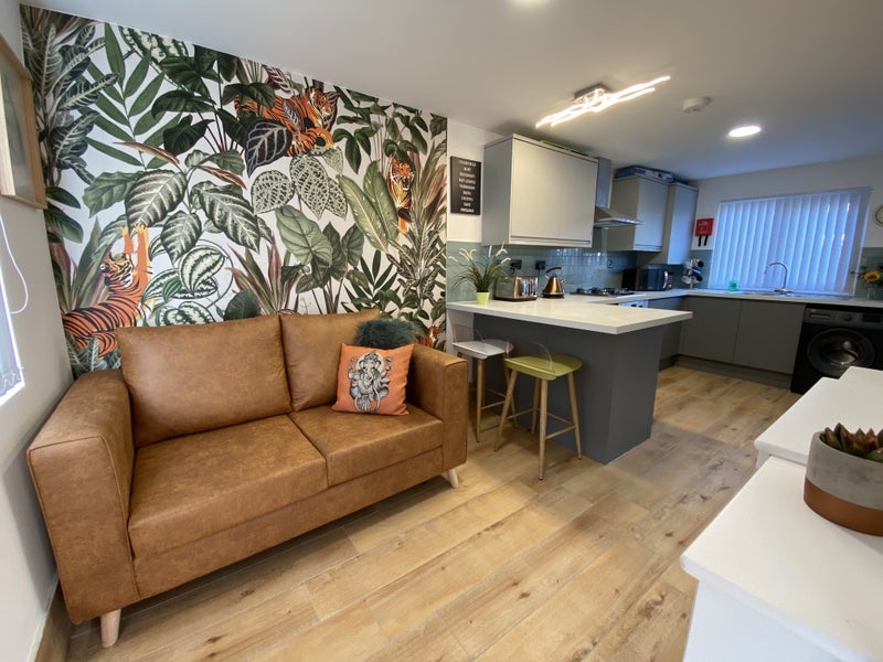 Room Camplea Croft in Metropolitan Borough of Solihull