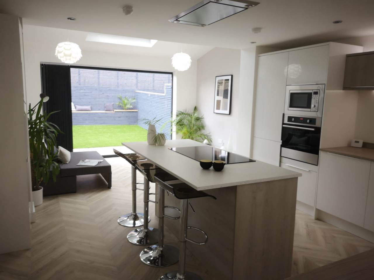Flat Ravensknowle Road in Kirklees