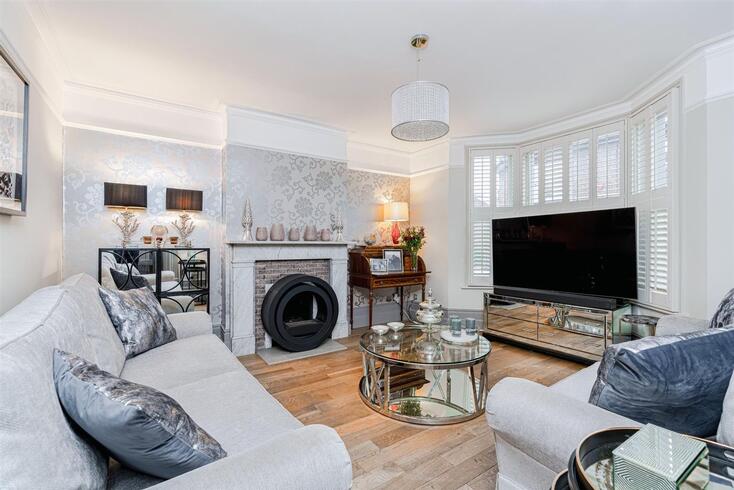 Flat Manor Street in Dacorum