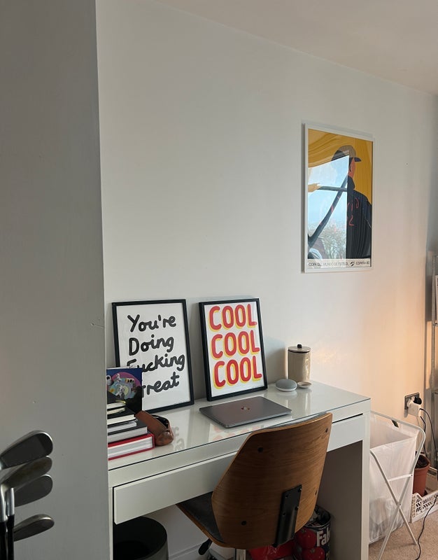 Room Whiston Road in Greater London