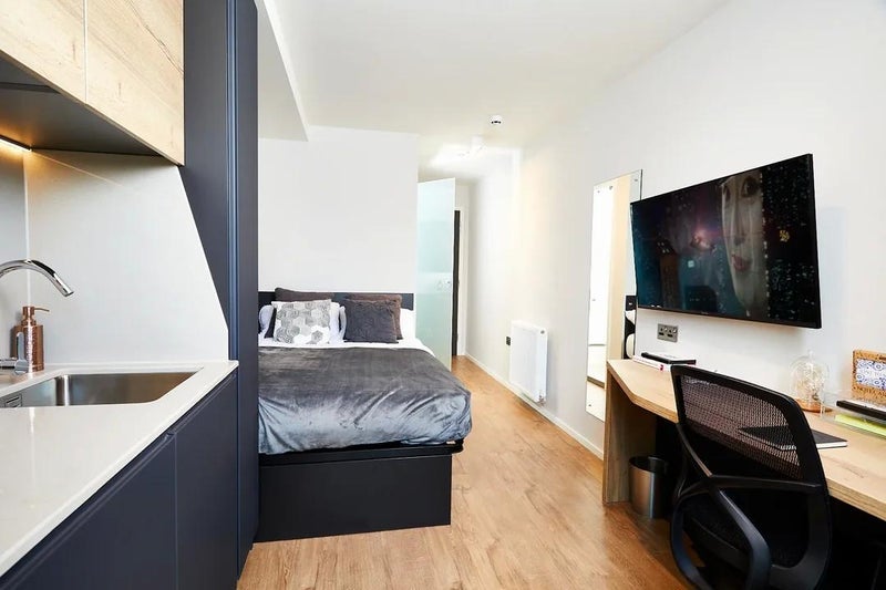 Room Station Street in Nottingham