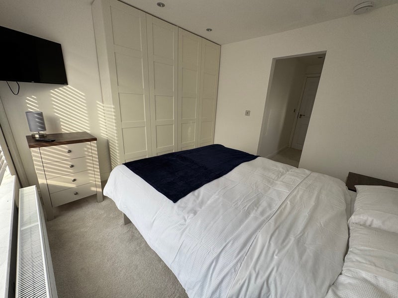 Room Broome Avenue in Charnwood