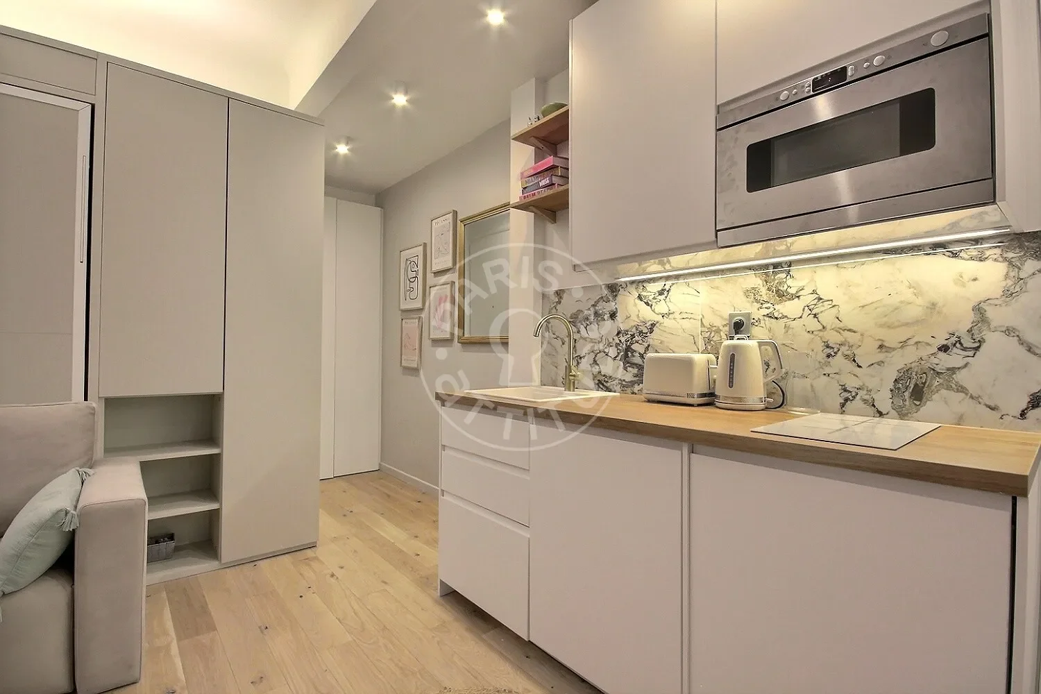 Appartement Rue Léon Jost à Paris