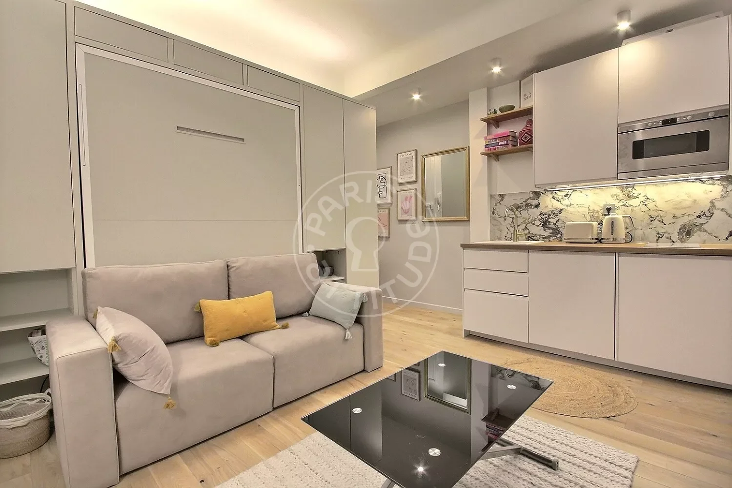 Appartement Rue Léon Jost à Paris