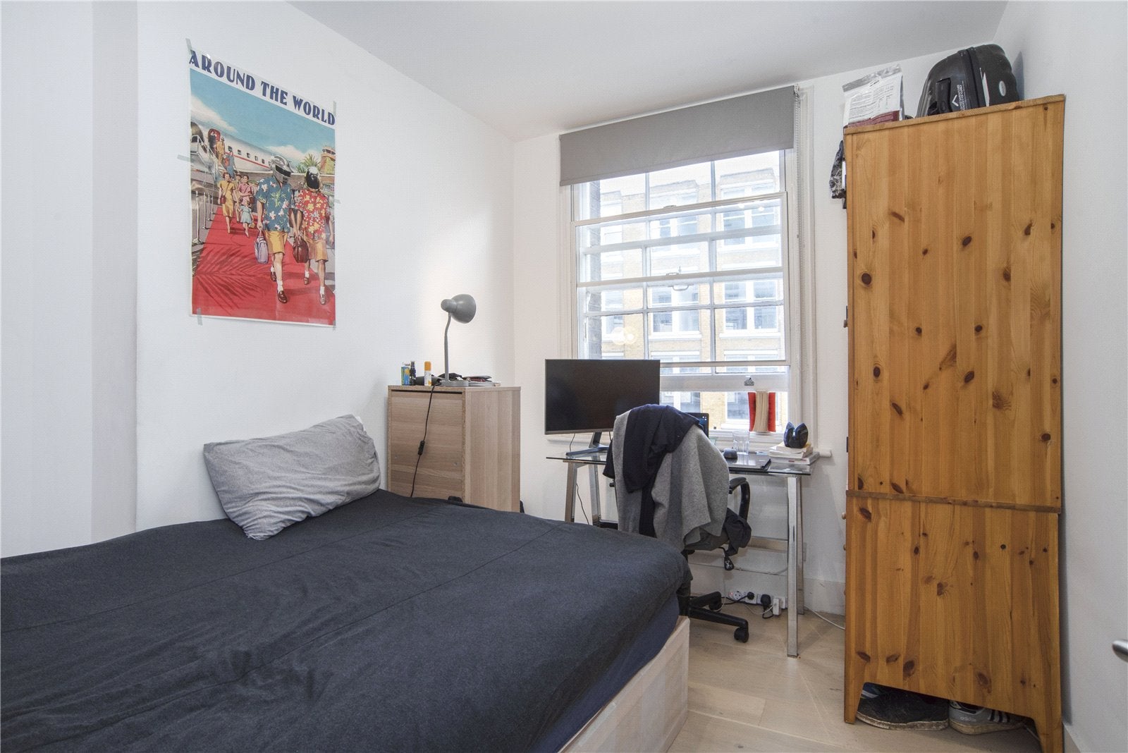 Flat Great Eastern Street in Greater London