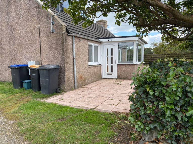 House B9005 in Ythanbank
