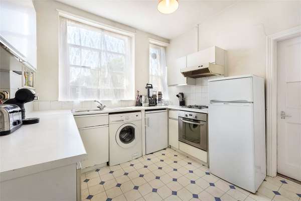 Flat Talgarth Road in Greater London