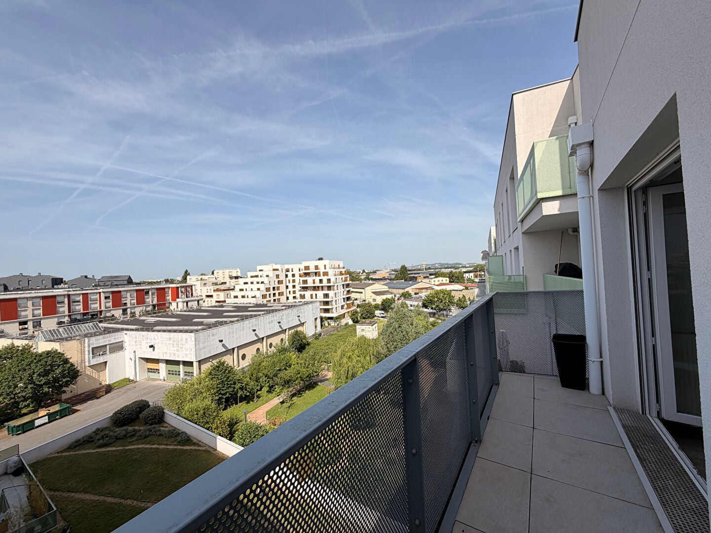 Flat Avenue Jean Jaurès in Paris