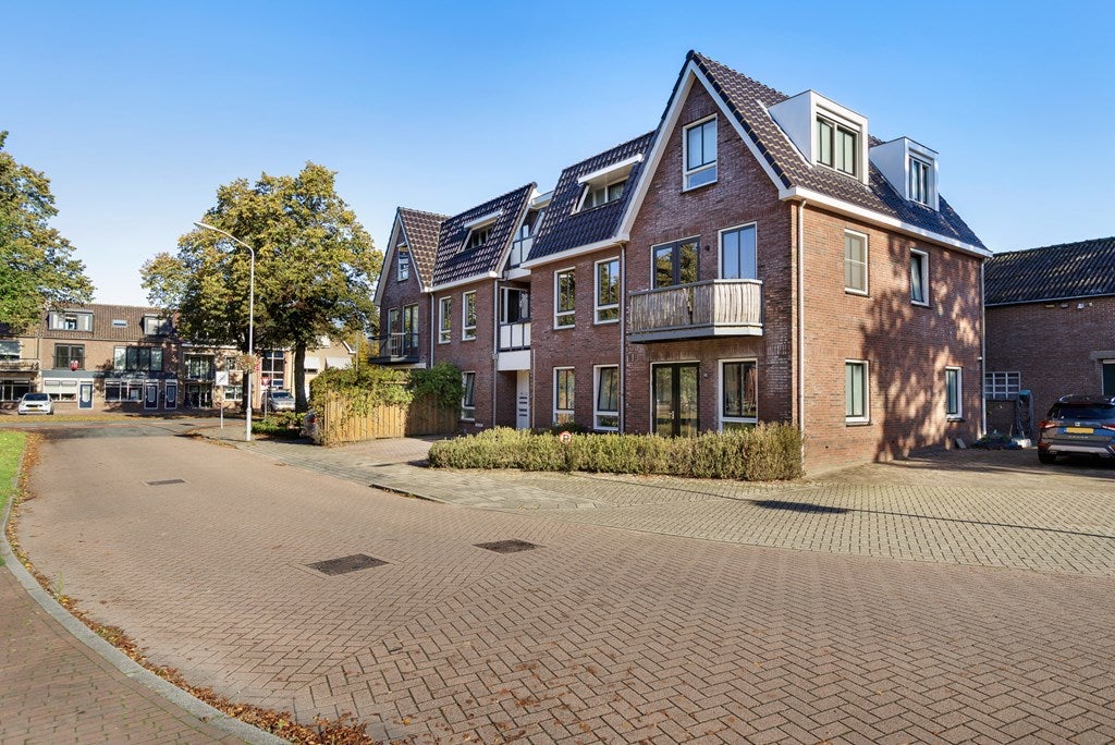 Studio te koop: Dorpsplein 26, Wekerom