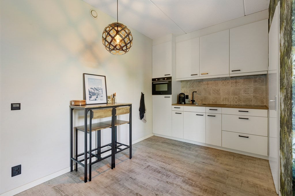 Studio te koop: Dorpsplein 26, Wekerom