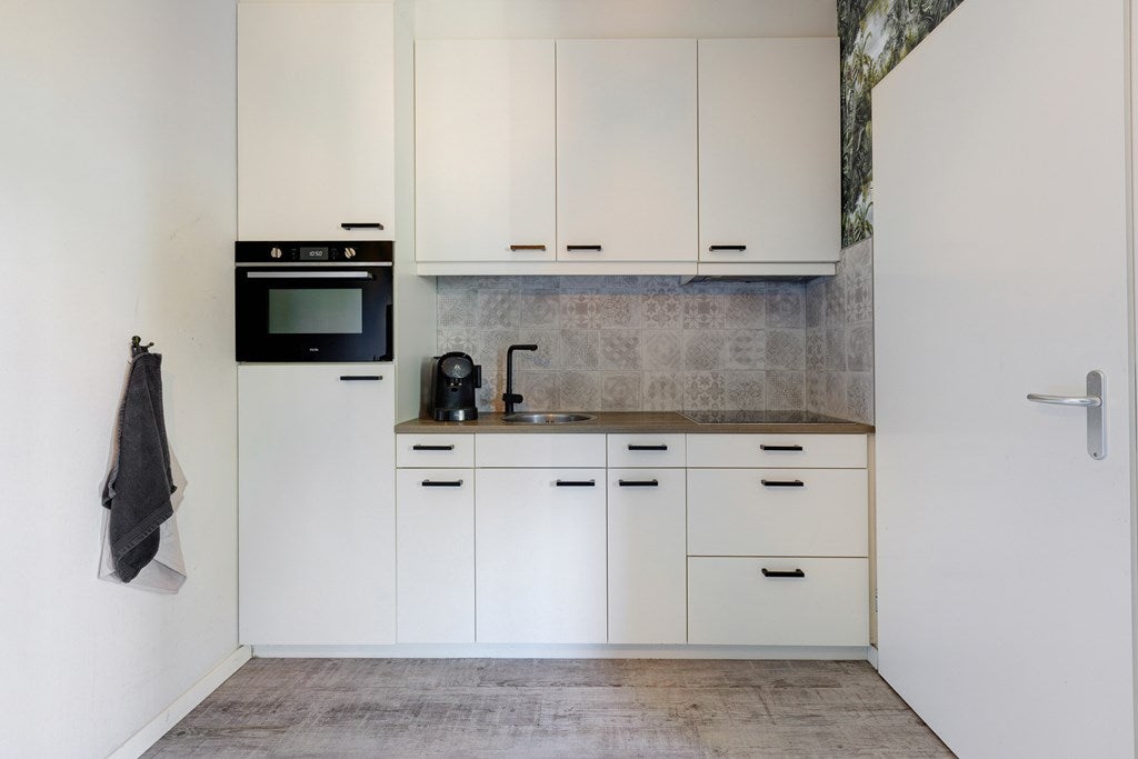 Studio te koop: Dorpsplein 26, Wekerom