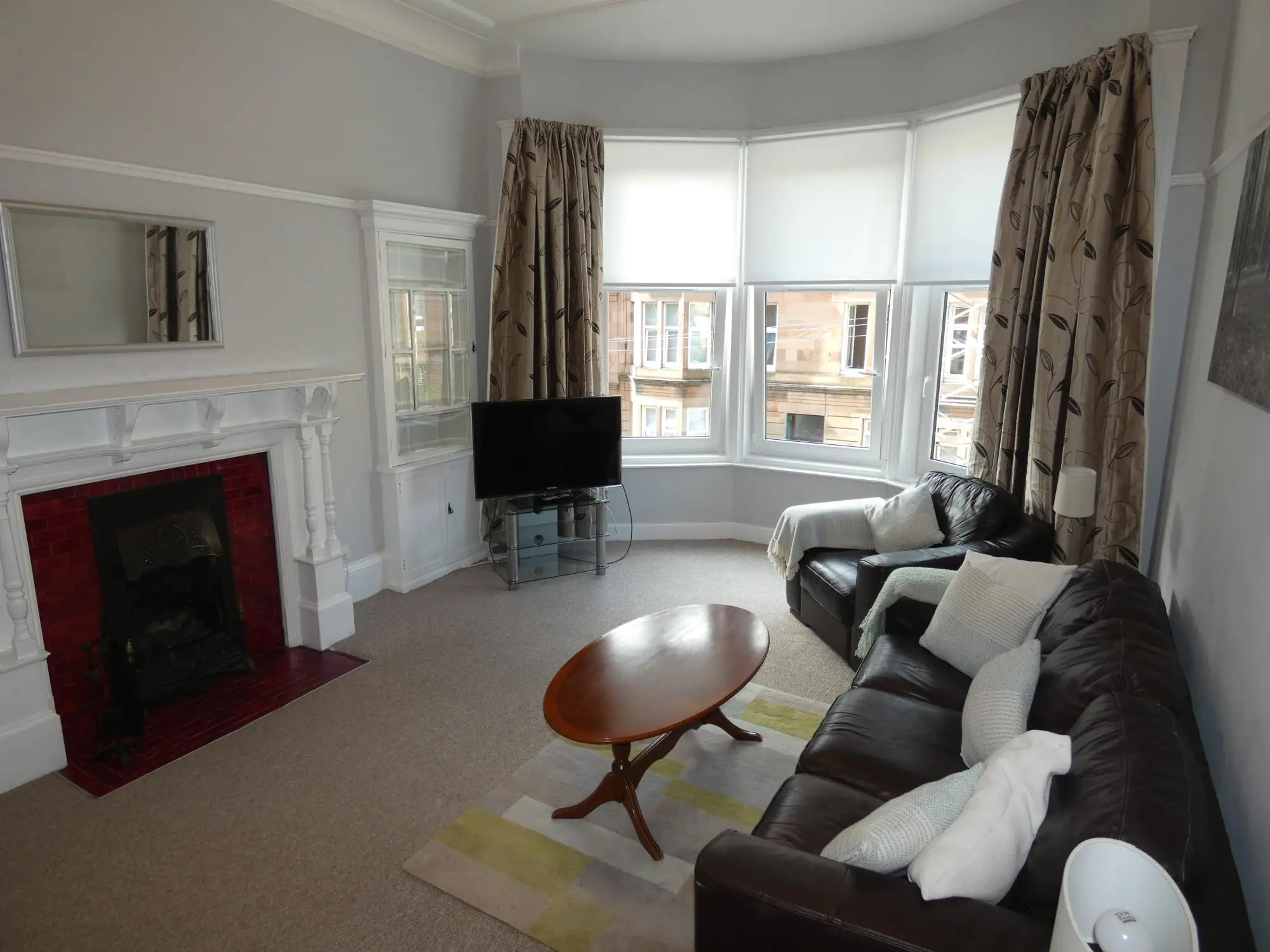 Flat Mount Stuart Street in Glasgow