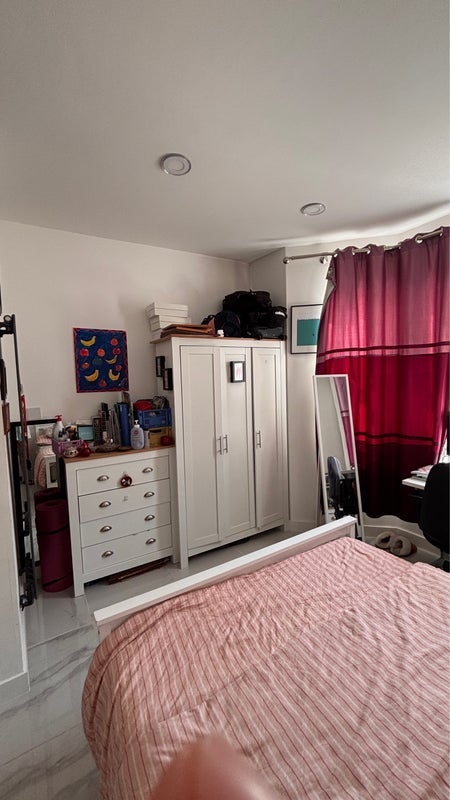 Room Torrens Road in Greater London