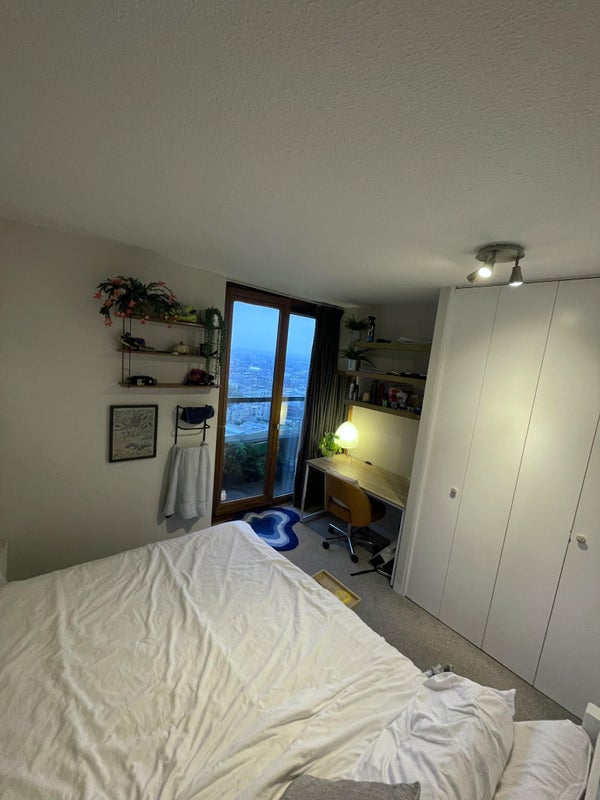 Room Silk Street in City of London