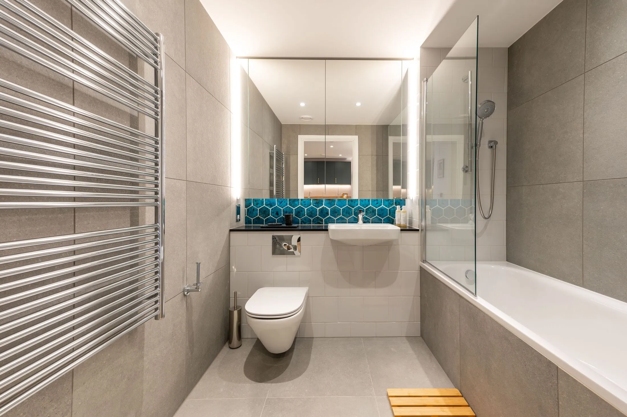 Flat Wrottesley Road in Greater London
